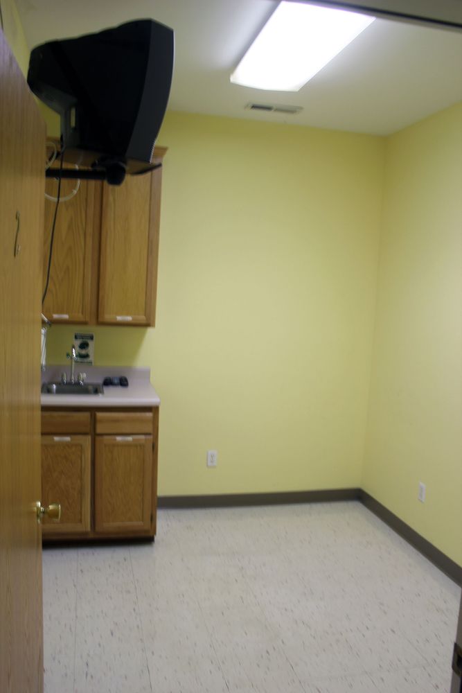 169 Dr Joe T Pettey Dr, Russell Springs, KY 42642